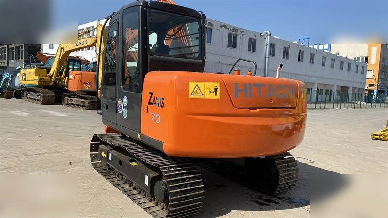 HITACHI ZX70 - حفار زحاف: صورة 2 HITACHI ZX70 - حفار زحاف: صورة 2