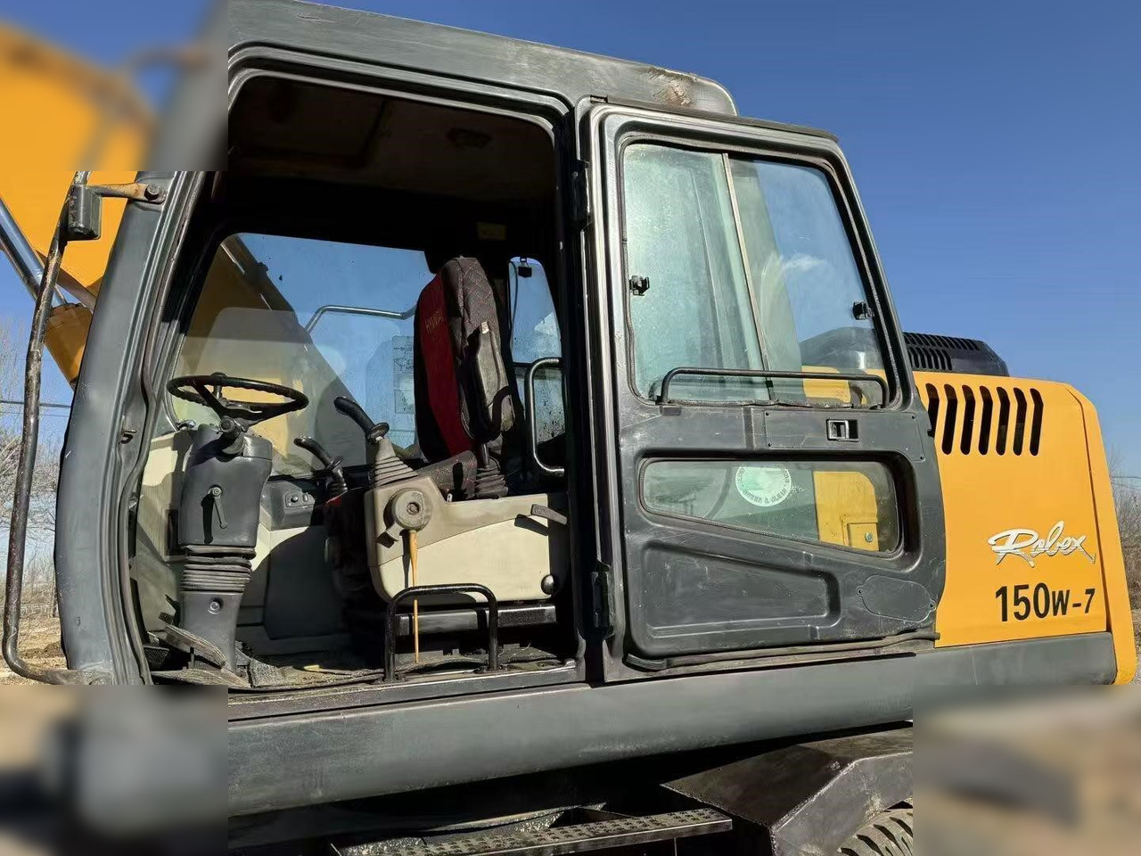 HYUNDAI ROBEX 150W-7A - حفارة دولاب: صورة 4 HYUNDAI ROBEX 150W-7A - حفارة دولاب: صورة 4