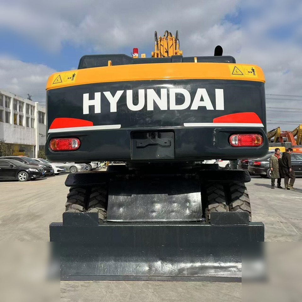 HYUNDAI ROBEX 210W-9 HYUNDAI ROBEX 210W-9: صورة 6