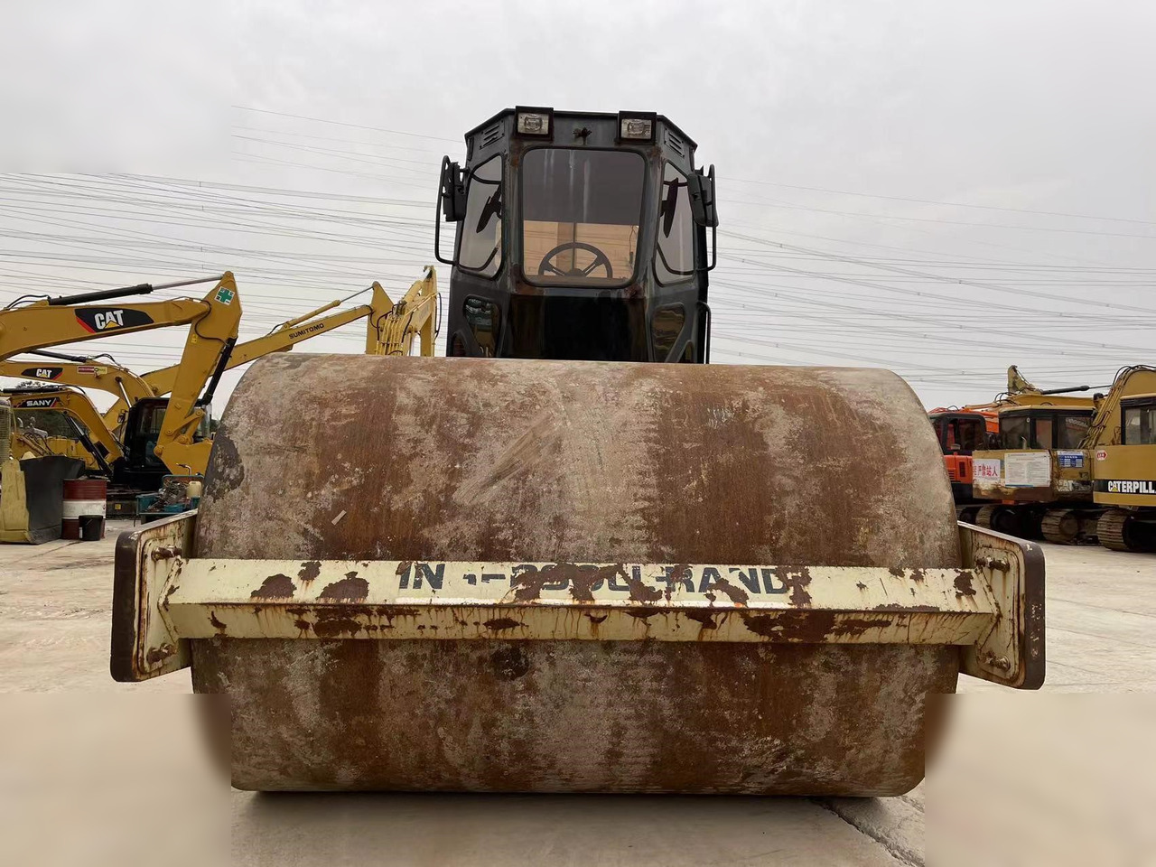 INGERSOLL-RAND SD100D - مدحلة ضاغطة: صورة 4 INGERSOLL-RAND SD100D - مدحلة ضاغطة: صورة 4