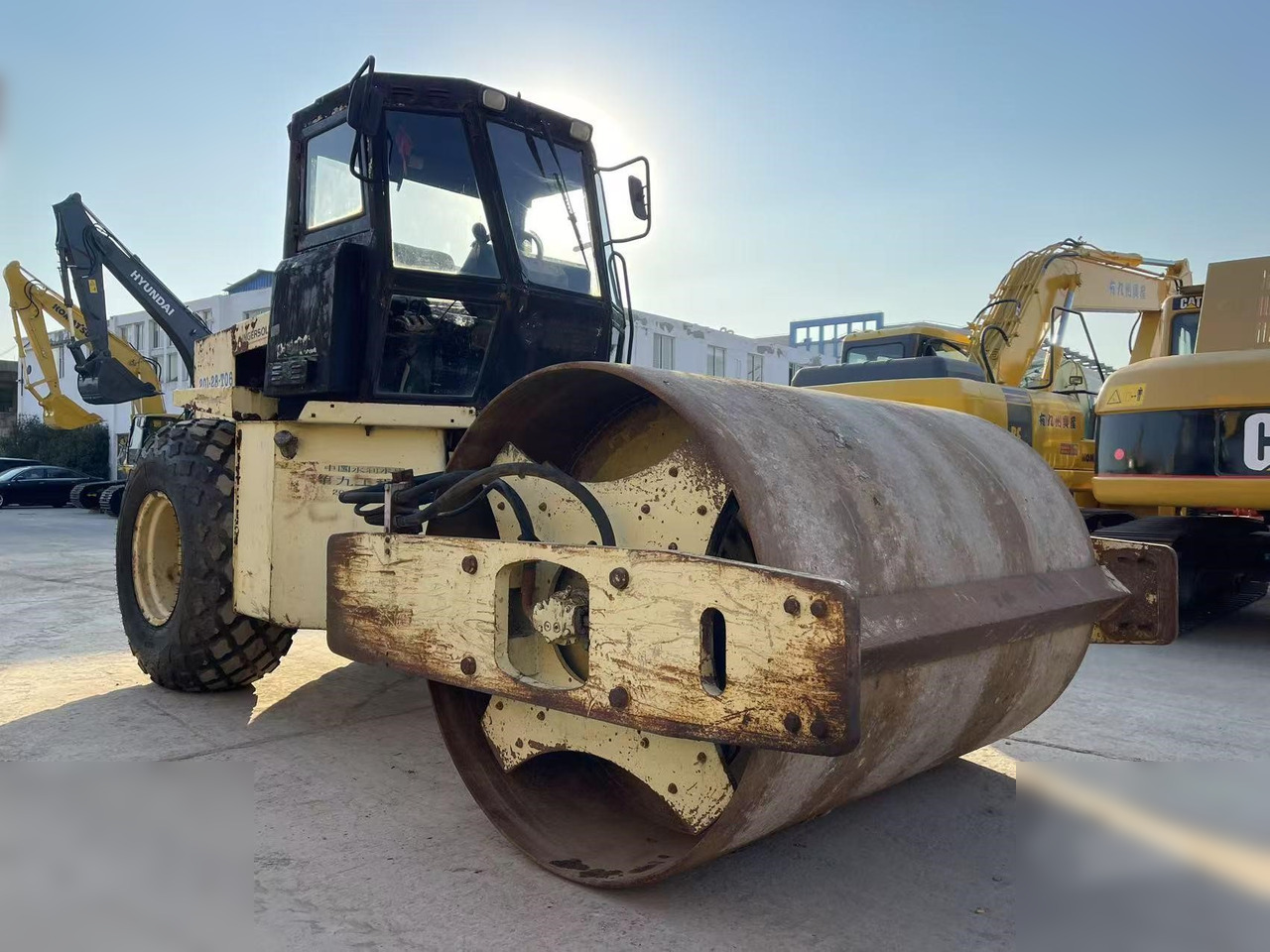 INGERSOLL-RAND SD100D - مدحلة ضاغطة: صورة 2 INGERSOLL-RAND SD100D - مدحلة ضاغطة: صورة 2