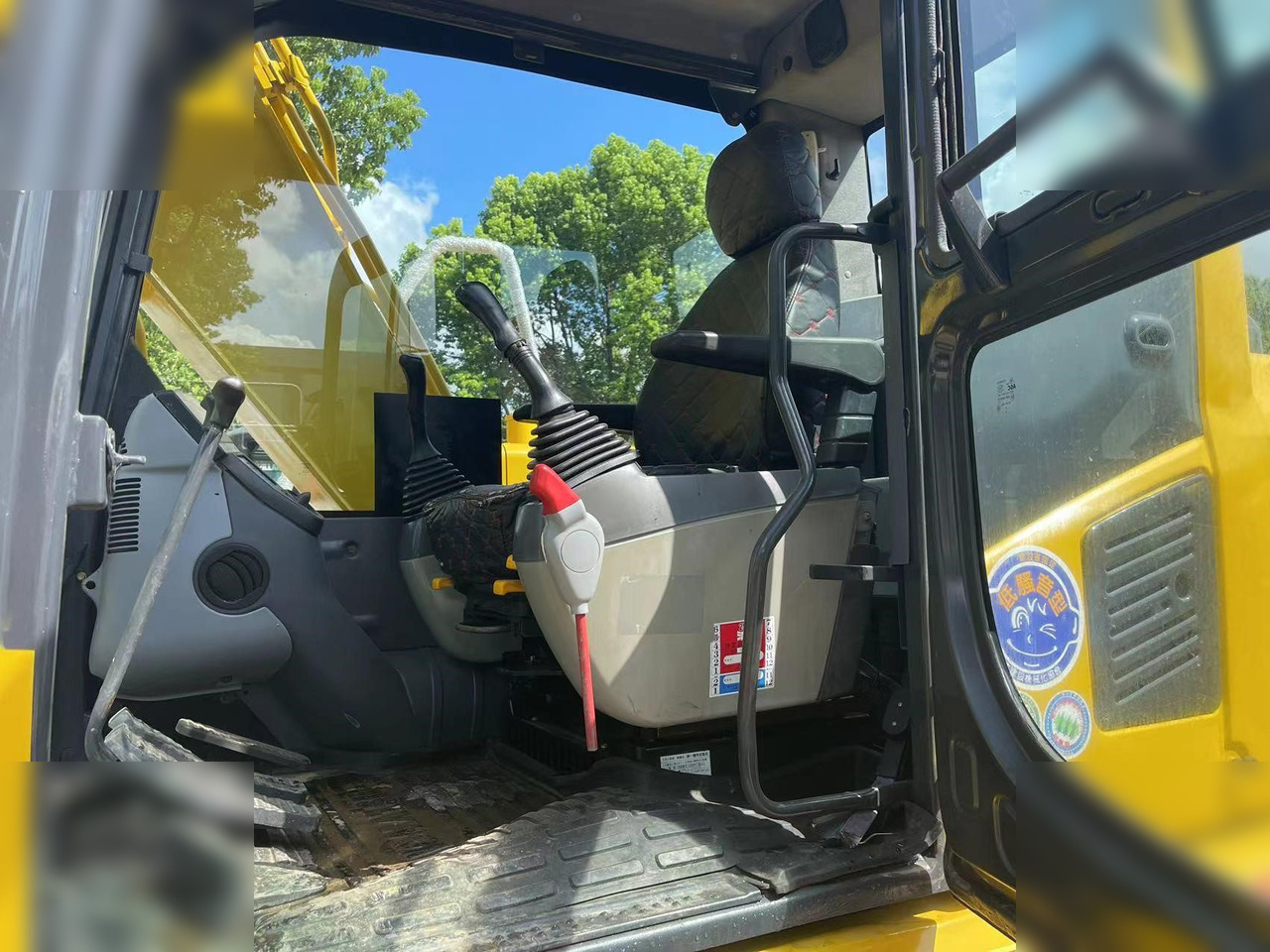 KOMATSU PC120-8 KOMATSU PC120-8: صورة 9