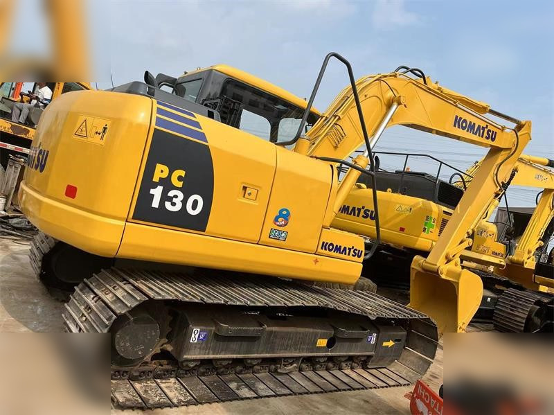 KOMATSU PC130-7 - حفار زحاف: صورة 2 KOMATSU PC130-7 - حفار زحاف: صورة 2