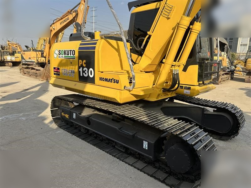 KOMATSU PC130-7 - حفار زحاف: صورة 5 KOMATSU PC130-7 - حفار زحاف: صورة 5