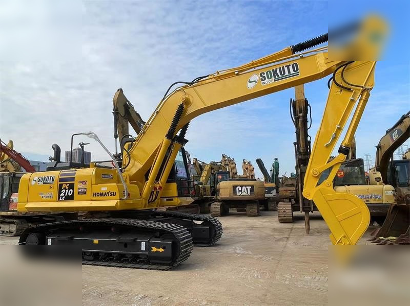 KOMATSU PC210 LC-8 - حفار زحاف: صورة 3 KOMATSU PC210 LC-8 - حفار زحاف: صورة 3