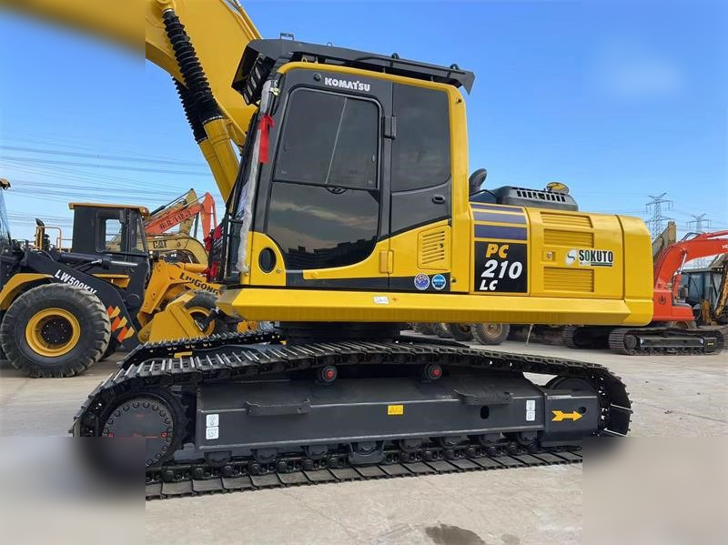 KOMATSU PC210 LC-8 - حفار زحاف: صورة 5 KOMATSU PC210 LC-8 - حفار زحاف: صورة 5