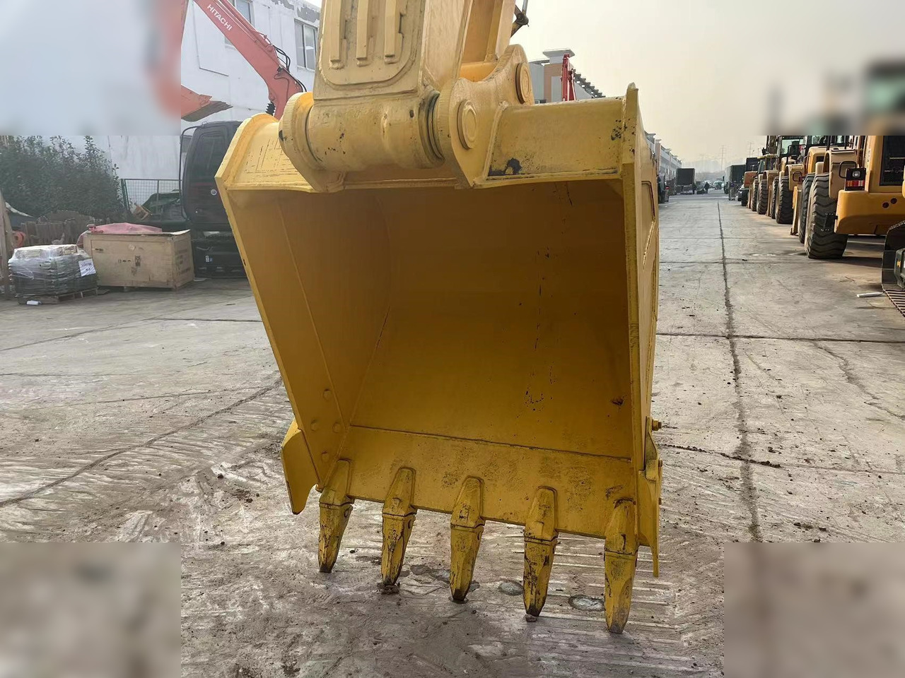KOMATSU PC220-8M0 - حفار زحاف: صورة 3 KOMATSU PC220-8M0 - حفار زحاف: صورة 3