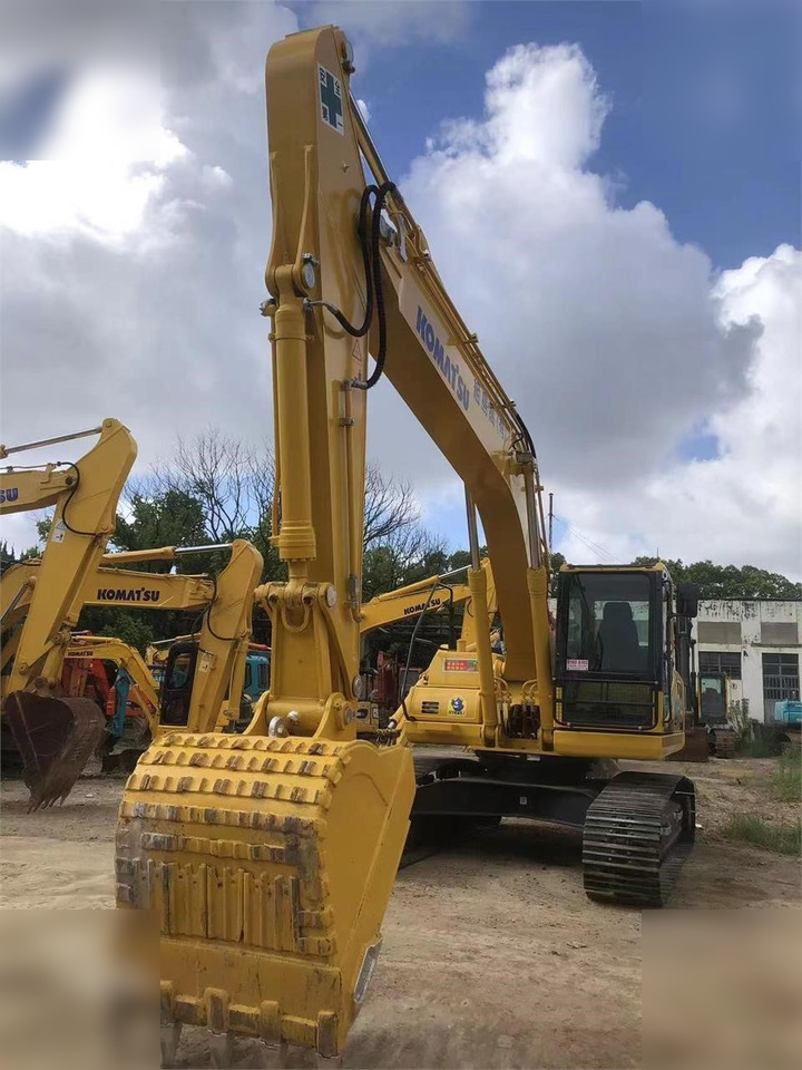 KOMATSU PC220-8N1 - حفار زحاف: صورة 4 KOMATSU PC220-8N1 - حفار زحاف: صورة 4