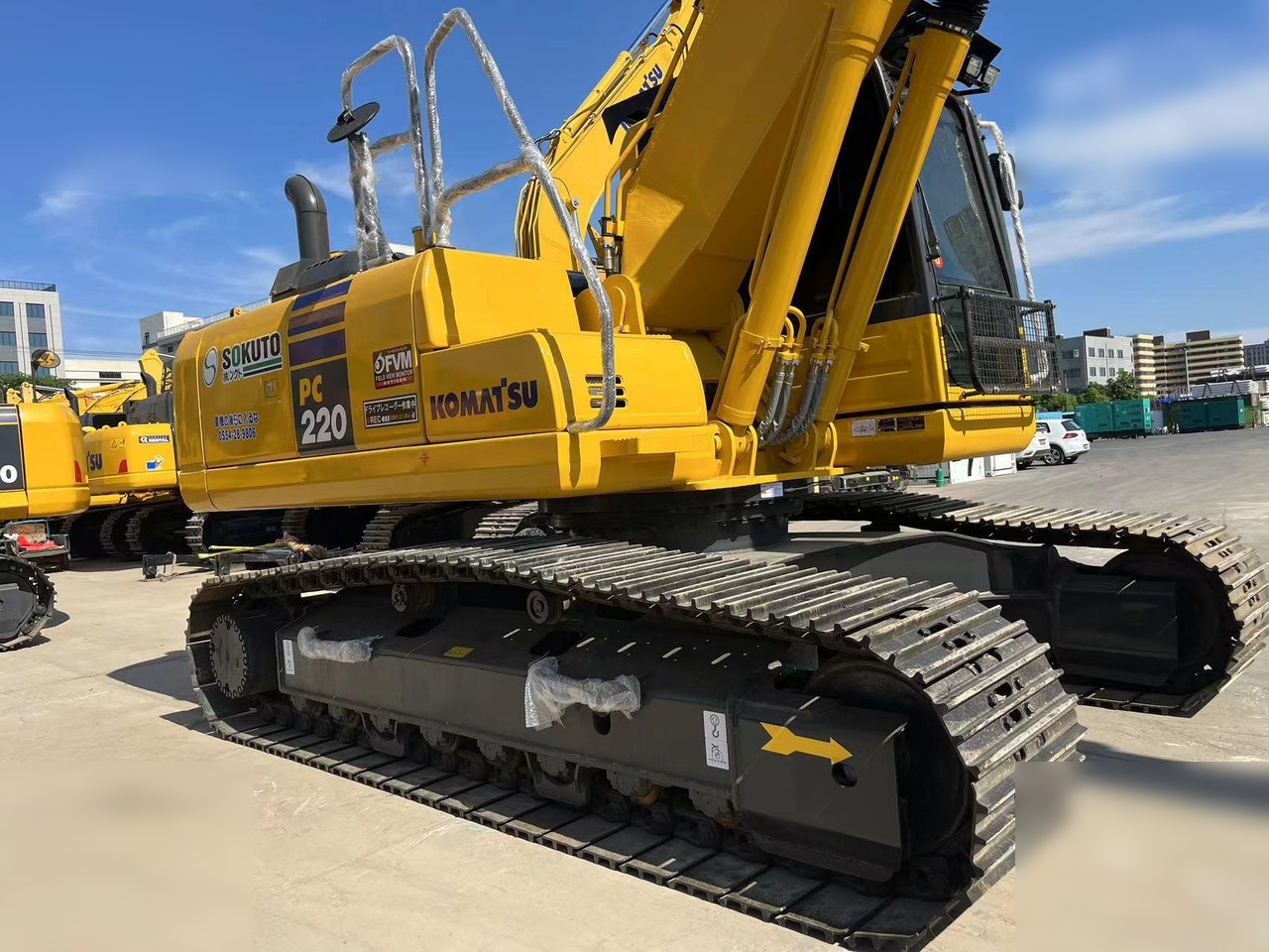 KOMATSU PC220-8 - حفار زحاف: صورة 5 KOMATSU PC220-8 - حفار زحاف: صورة 5