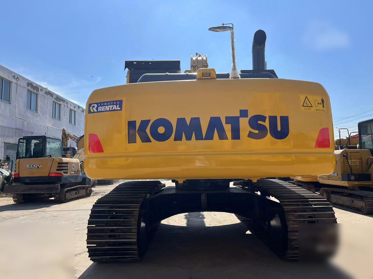 KOMATSU PC220-8 - حفار زحاف: صورة 3 KOMATSU PC220-8 - حفار زحاف: صورة 3