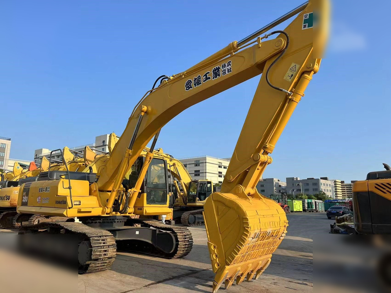 KOMATSU PC350-7 - حفار زحاف: صورة 2 KOMATSU PC350-7 - حفار زحاف: صورة 2