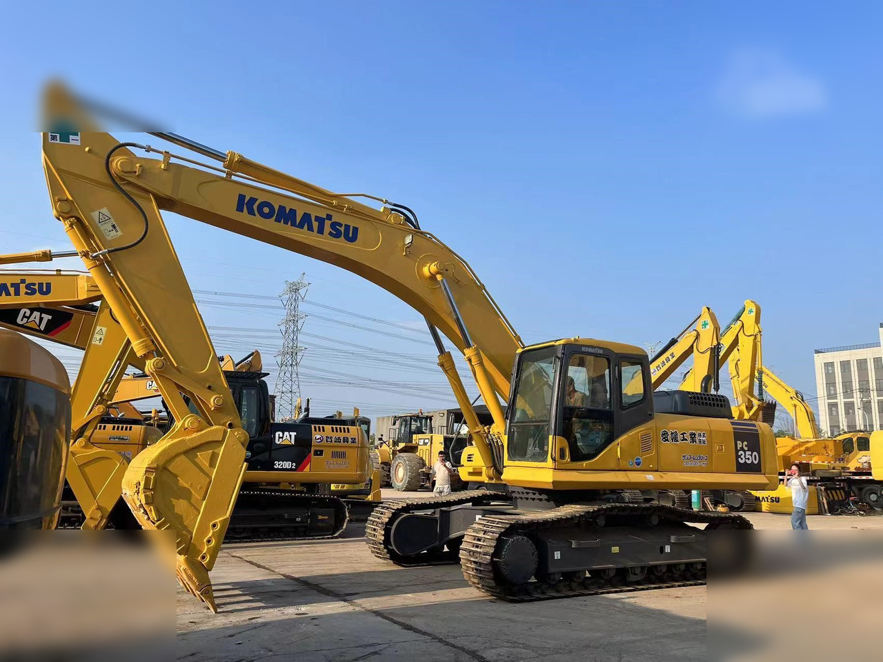 KOMATSU PC350-7 - حفار زحاف: صورة 2 KOMATSU PC350-7 - حفار زحاف: صورة 2