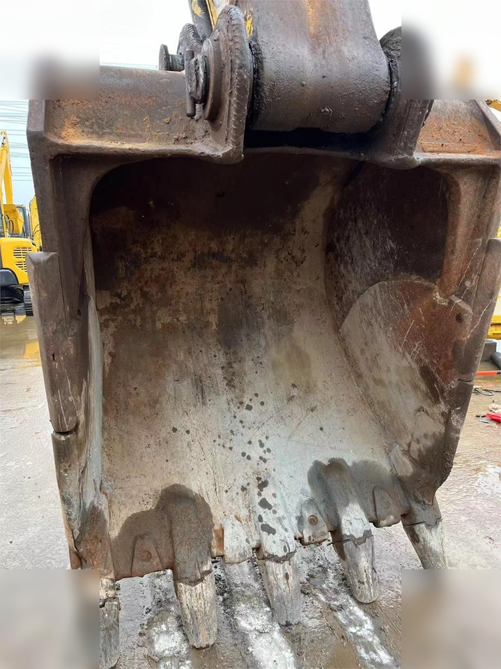 KOMATSU PC400-7 - حفار زحاف: صورة 5 KOMATSU PC400-7 - حفار زحاف: صورة 5