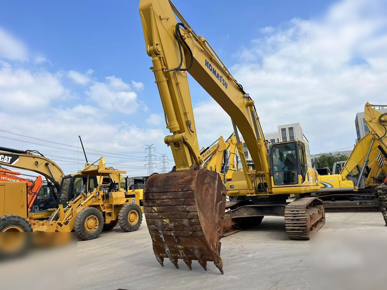 KOMATSU PC400-8R - حفار زحاف: صورة 3 KOMATSU PC400-8R - حفار زحاف: صورة 3