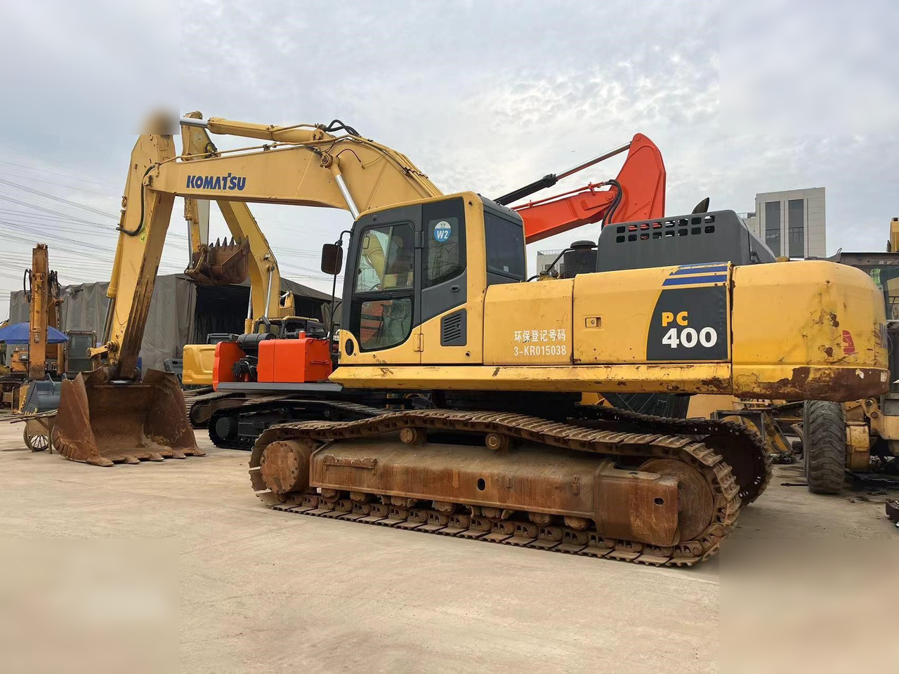KOMATSU PC400-8 - حفار زحاف: صورة 1 KOMATSU PC400-8 - حفار زحاف: صورة 1