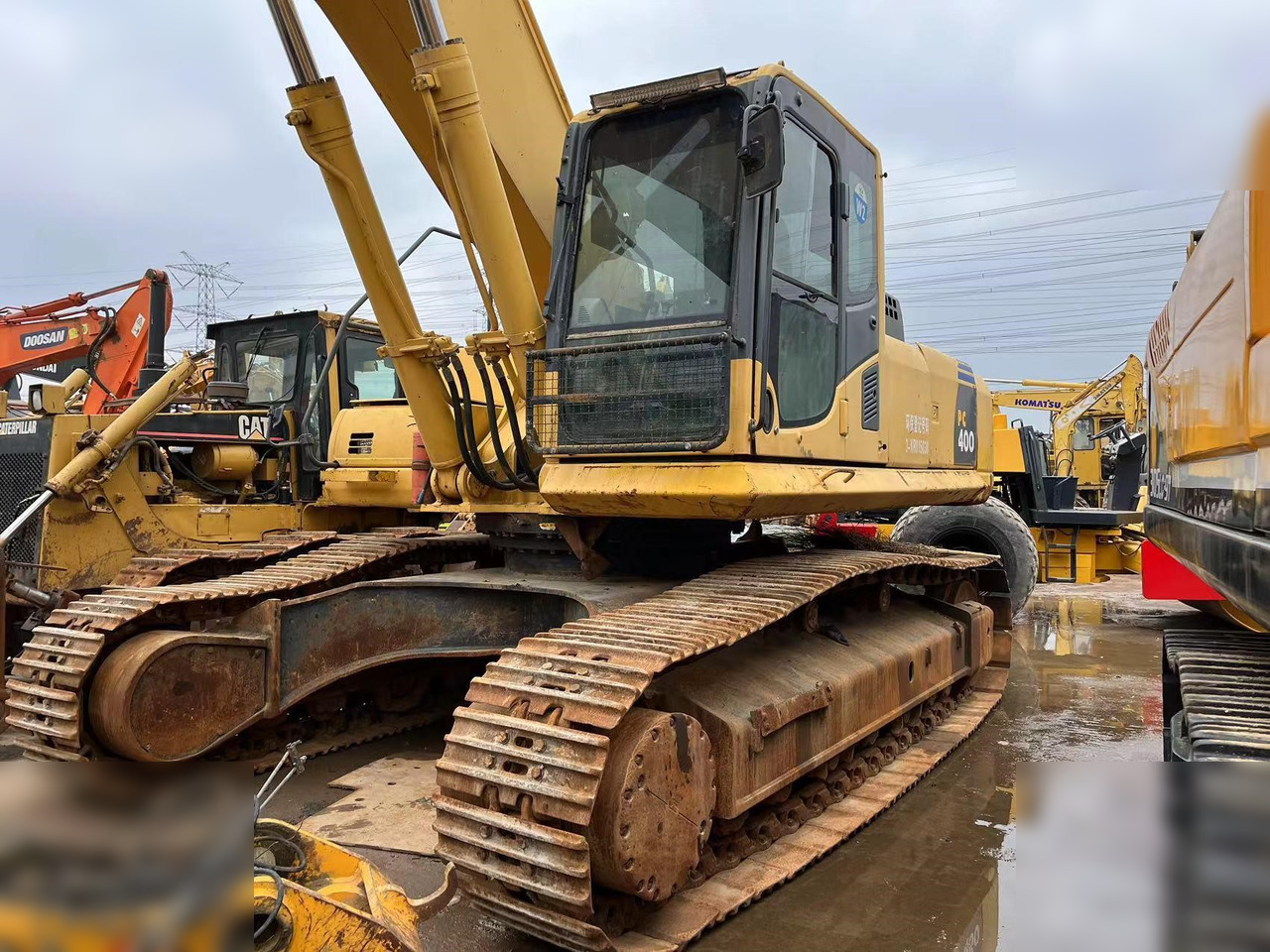 KOMATSU PC400-8 - حفار زحاف: صورة 5 KOMATSU PC400-8 - حفار زحاف: صورة 5