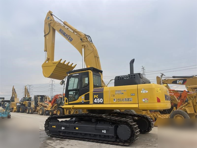 KOMATSU PC450-8 - حفار زحاف: صورة 2 KOMATSU PC450-8 - حفار زحاف: صورة 2