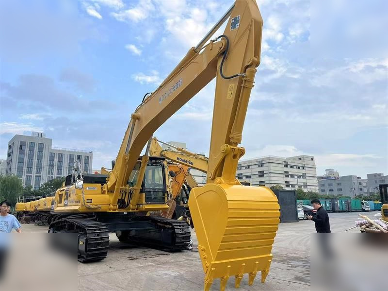 KOMATSU PC450-8 - حفار زحاف: صورة 3 KOMATSU PC450-8 - حفار زحاف: صورة 3