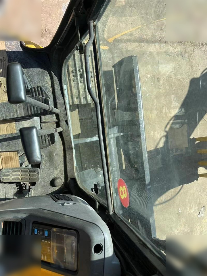 حفار زحاف KOMATSU PC78US-6: صورة 6