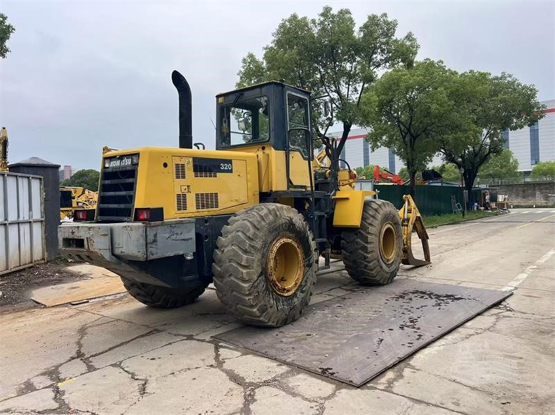 KOMATSU WA320-3 - اللودر بعجل: صورة 3 KOMATSU WA320-3 - اللودر بعجل: صورة 3