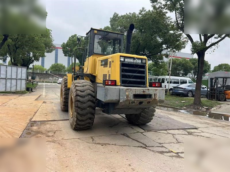 KOMATSU WA320-3 - اللودر بعجل: صورة 4 KOMATSU WA320-3 - اللودر بعجل: صورة 4