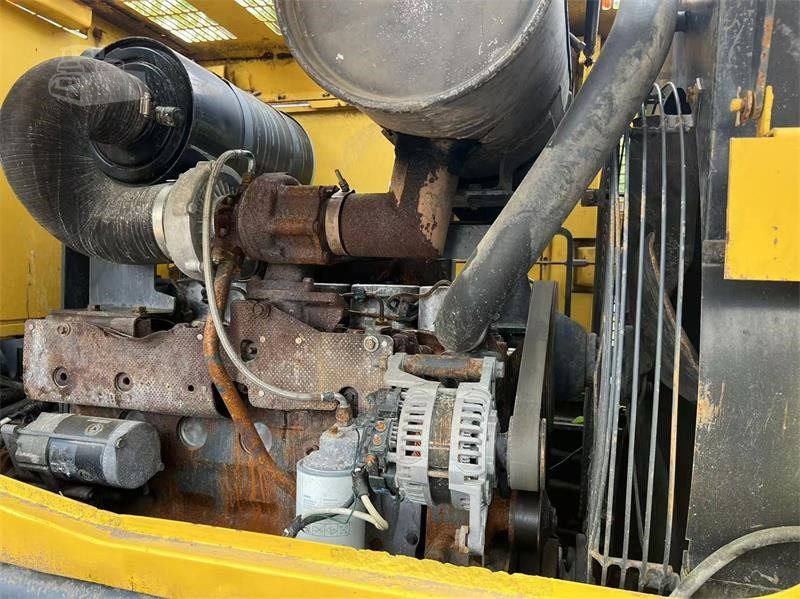 KOMATSU WA320-3 - اللودر بعجل: صورة 5 KOMATSU WA320-3 - اللودر بعجل: صورة 5