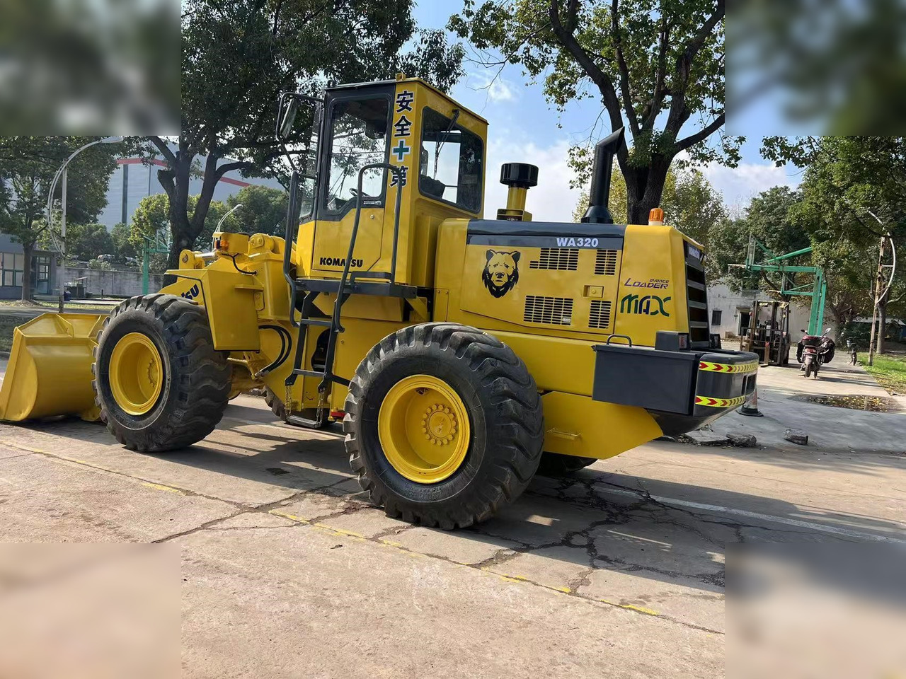 KOMATSU WA320-3 - اللودر بعجل: صورة 4 KOMATSU WA320-3 - اللودر بعجل: صورة 4