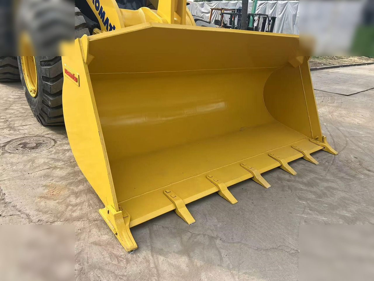 KOMATSU WA380-6 - اللودر بعجل: صورة 5 KOMATSU WA380-6 - اللودر بعجل: صورة 5