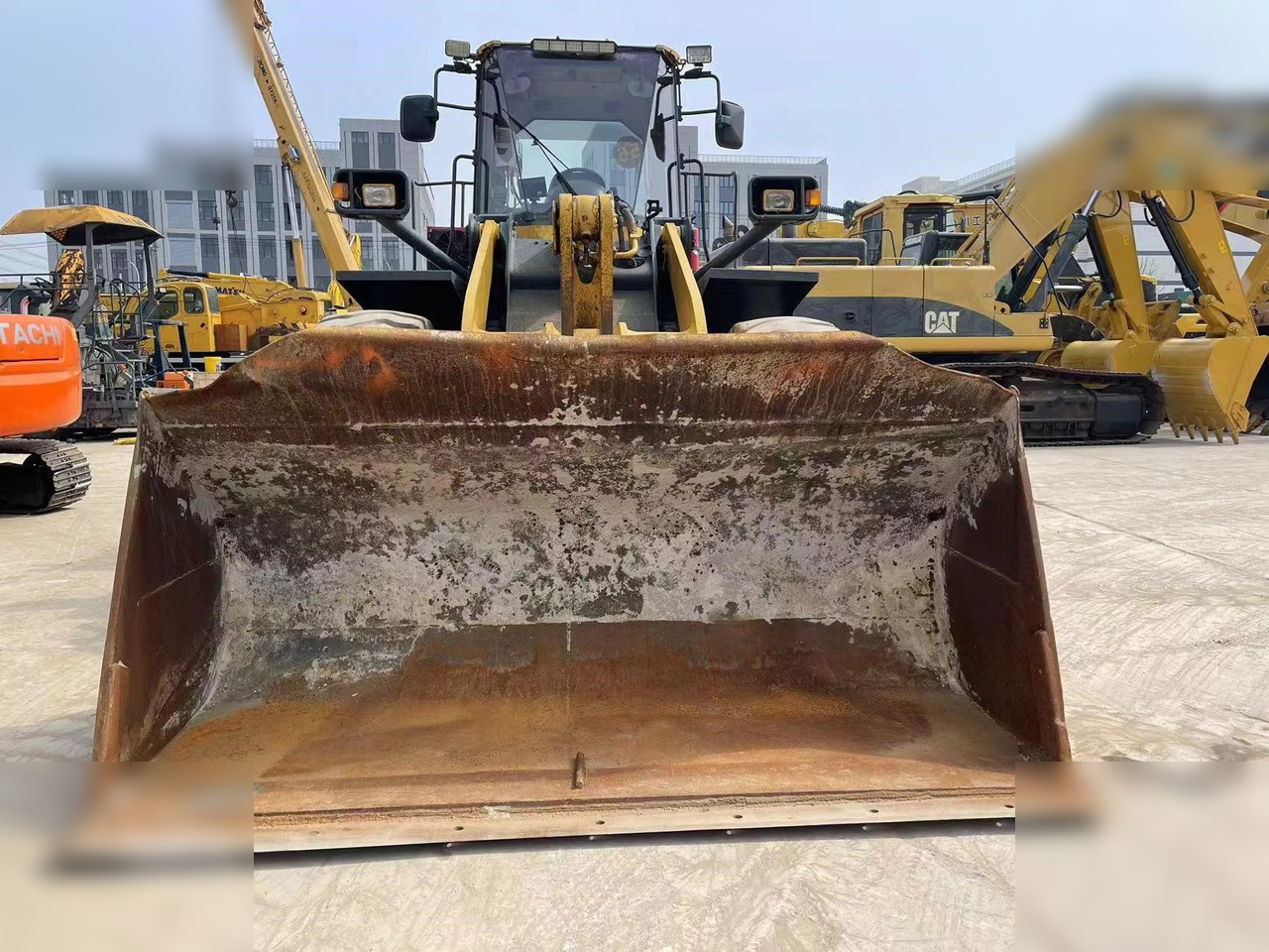 KOMATSU WA380Z-6 - اللودر بعجل: صورة 4 KOMATSU WA380Z-6 - اللودر بعجل: صورة 4