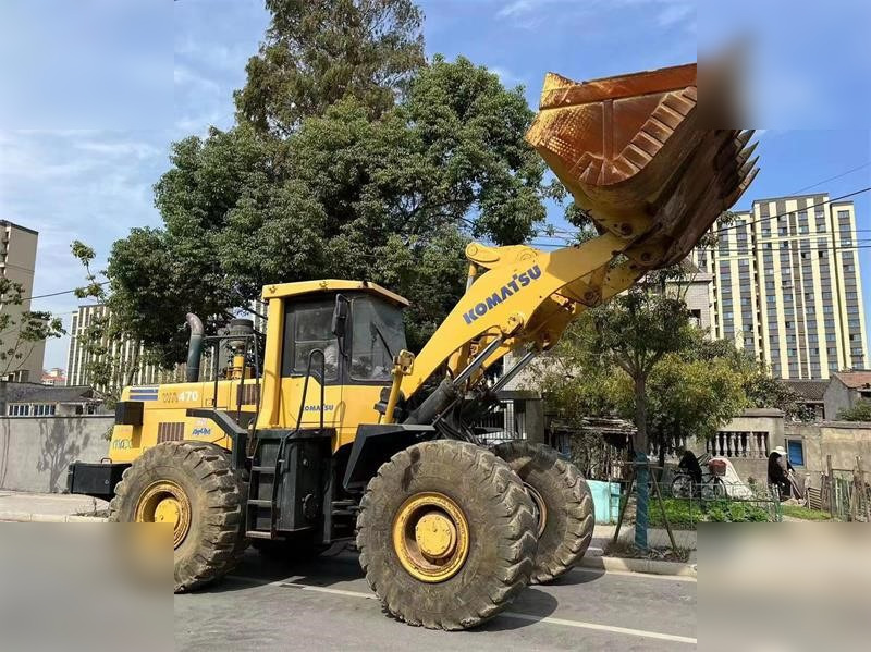 KOMATSU WA470-3 - اللودر بعجل: صورة 2 KOMATSU WA470-3 - اللودر بعجل: صورة 2