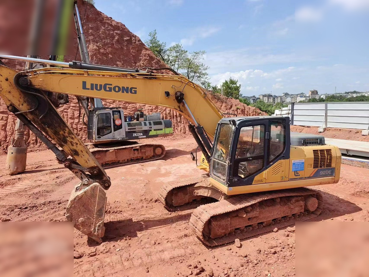 LIUGONG 920E - حفار زحاف: صورة 1 LIUGONG 920E - حفار زحاف: صورة 1