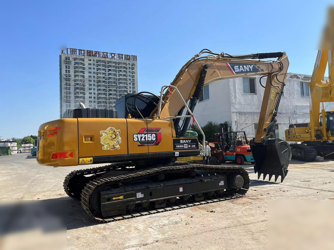 SANY SY215C - حفار زحاف: صورة 2 SANY SY215C - حفار زحاف: صورة 2