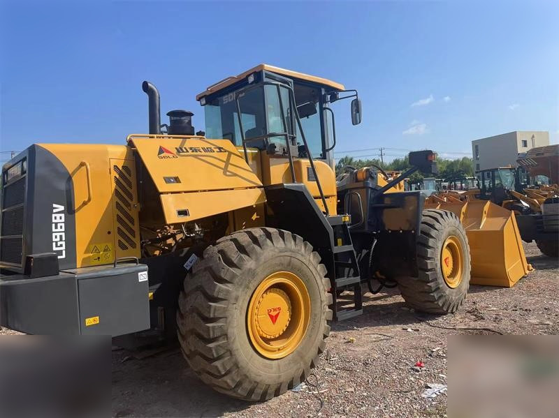 SDLG LG968 - اللودر بعجل: صورة 4 SDLG LG968 - اللودر بعجل: صورة 4