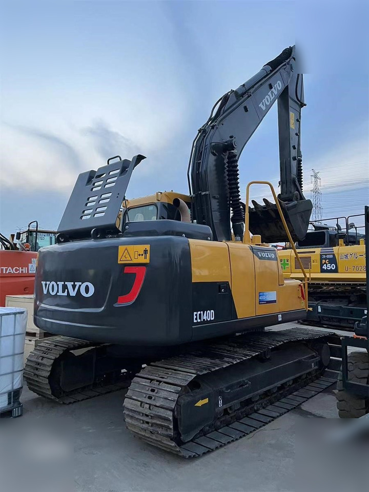 VOLVO EC140DL - حفار زحاف: صورة 3 VOLVO EC140DL - حفار زحاف: صورة 3