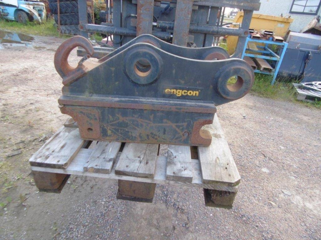 Fäste passande Hitachi 210 - قارنة توصيل هيدروليكي - آلات البناء: صورة 3 Fäste passande Hitachi 210 - قارنة توصيل هيدروليكي - آلات البناء: صورة 3