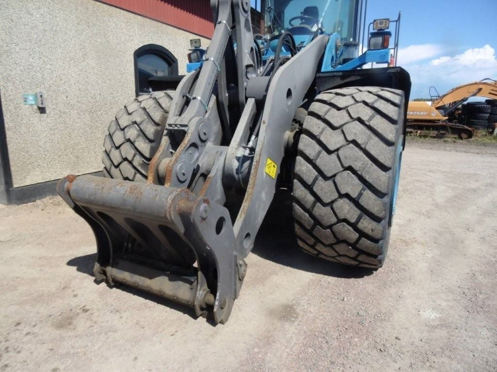 Volvo L 220 G - اللودر بعجل: صورة 4 Volvo L 220 G - اللودر بعجل: صورة 4