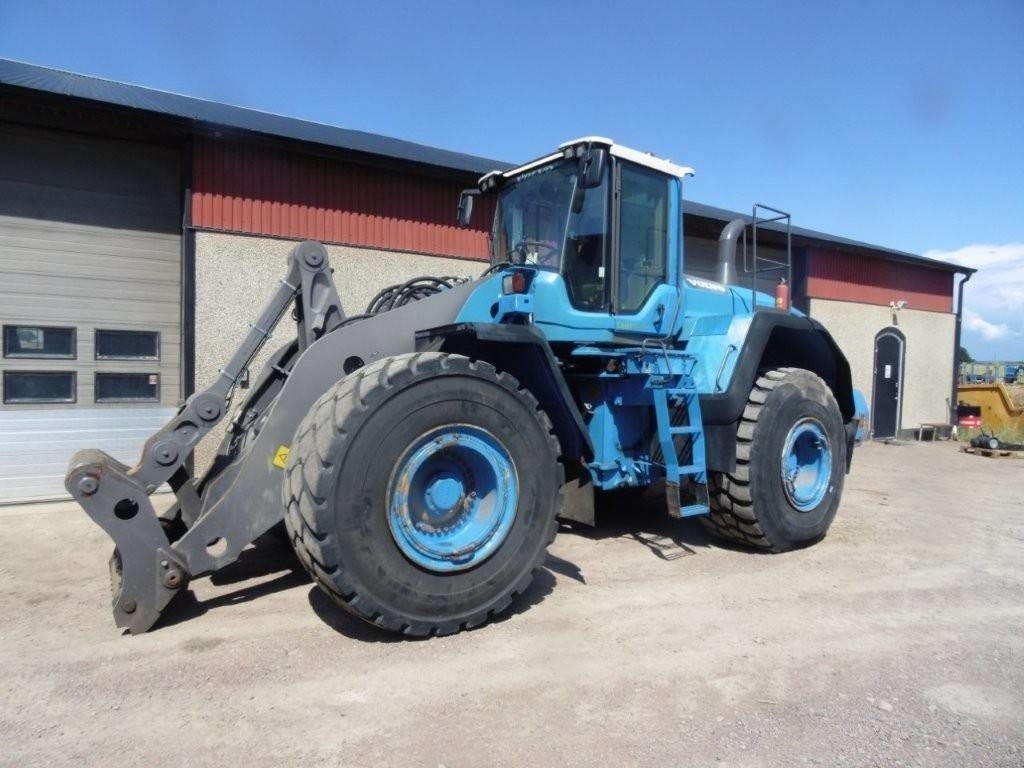 Volvo L 220 G - اللودر بعجل: صورة 3 Volvo L 220 G - اللودر بعجل: صورة 3