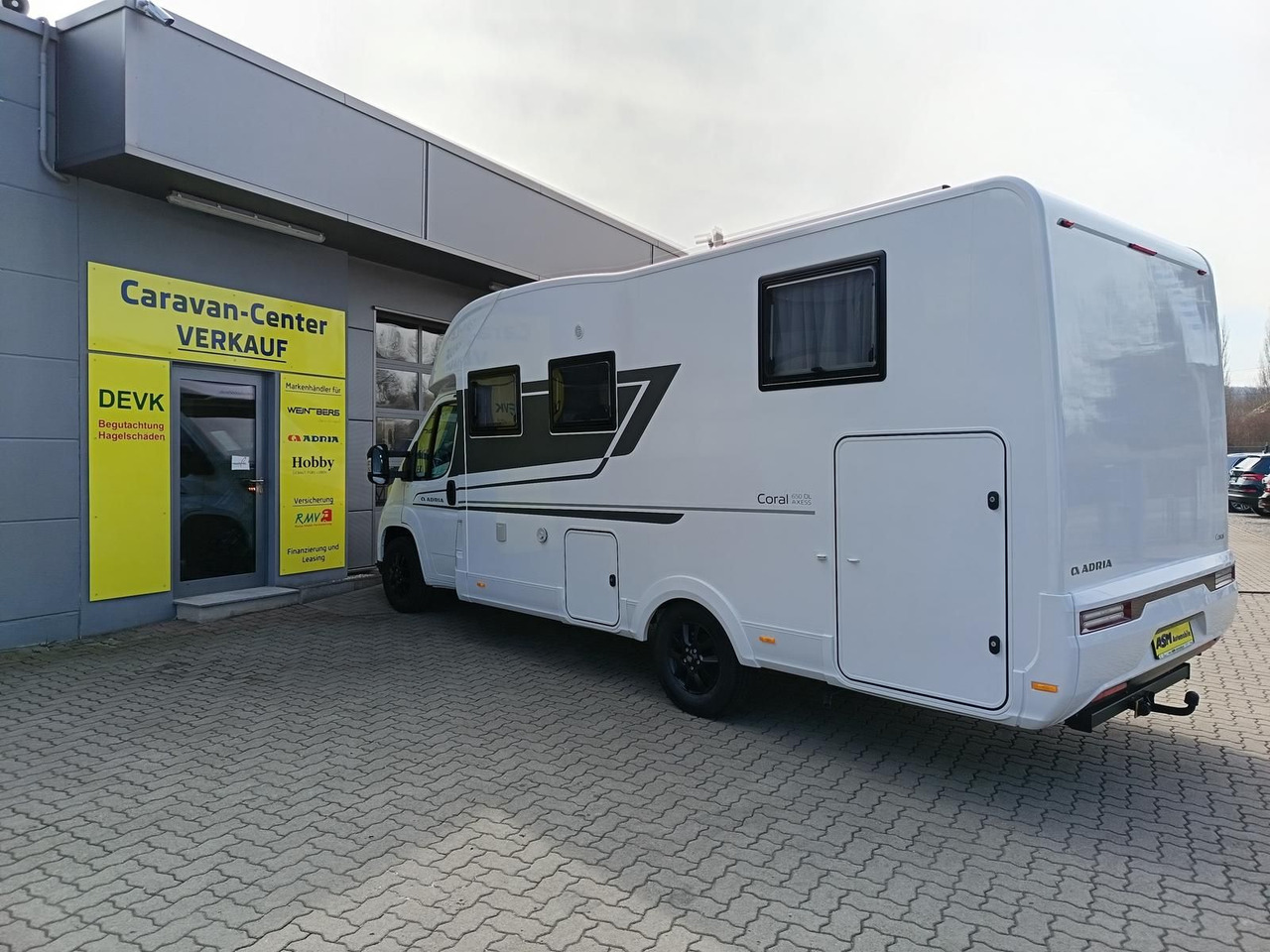 Adria Coral ALL-IN 650 DL*LUFTFEDERUNG HA*SOLAR*SOFORT - موتر هوم شبه متكامل: صورة 5 Adria Coral ALL-IN 650 DL*LUFTFEDERUNG HA*SOLAR*SOFORT - موتر هوم شبه متكامل: صورة 5