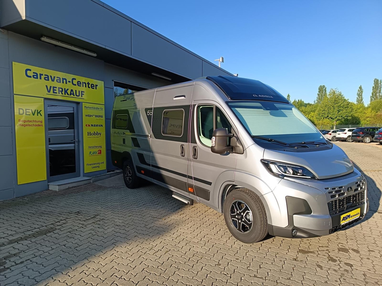 Adria Twin "60Y" 640 SLB*180 PS*4,25t MAXI*COMBI D 6E* - كرفان فان: صورة 3 Adria Twin "60Y" 640 SLB*180 PS*4,25t MAXI*COMBI D 6E* - كرفان فان: صورة 3