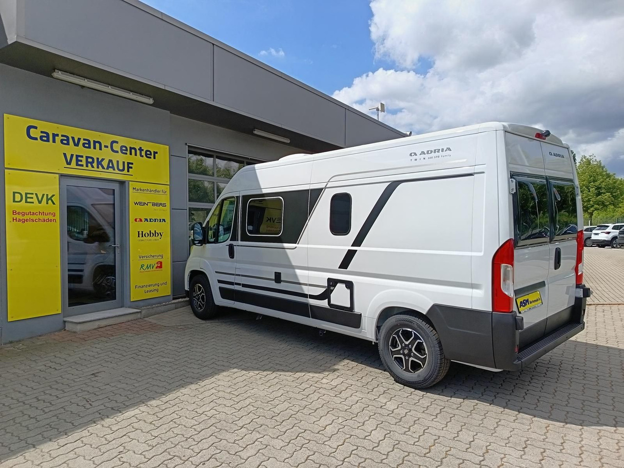 Adria Twin Twin 600 SPB Family*SAFETY*STYLE*DAB*SOFORT - كرفان فان: صورة 4 Adria Twin Twin 600 SPB Family*SAFETY*STYLE*DAB*SOFORT - كرفان فان: صورة 4