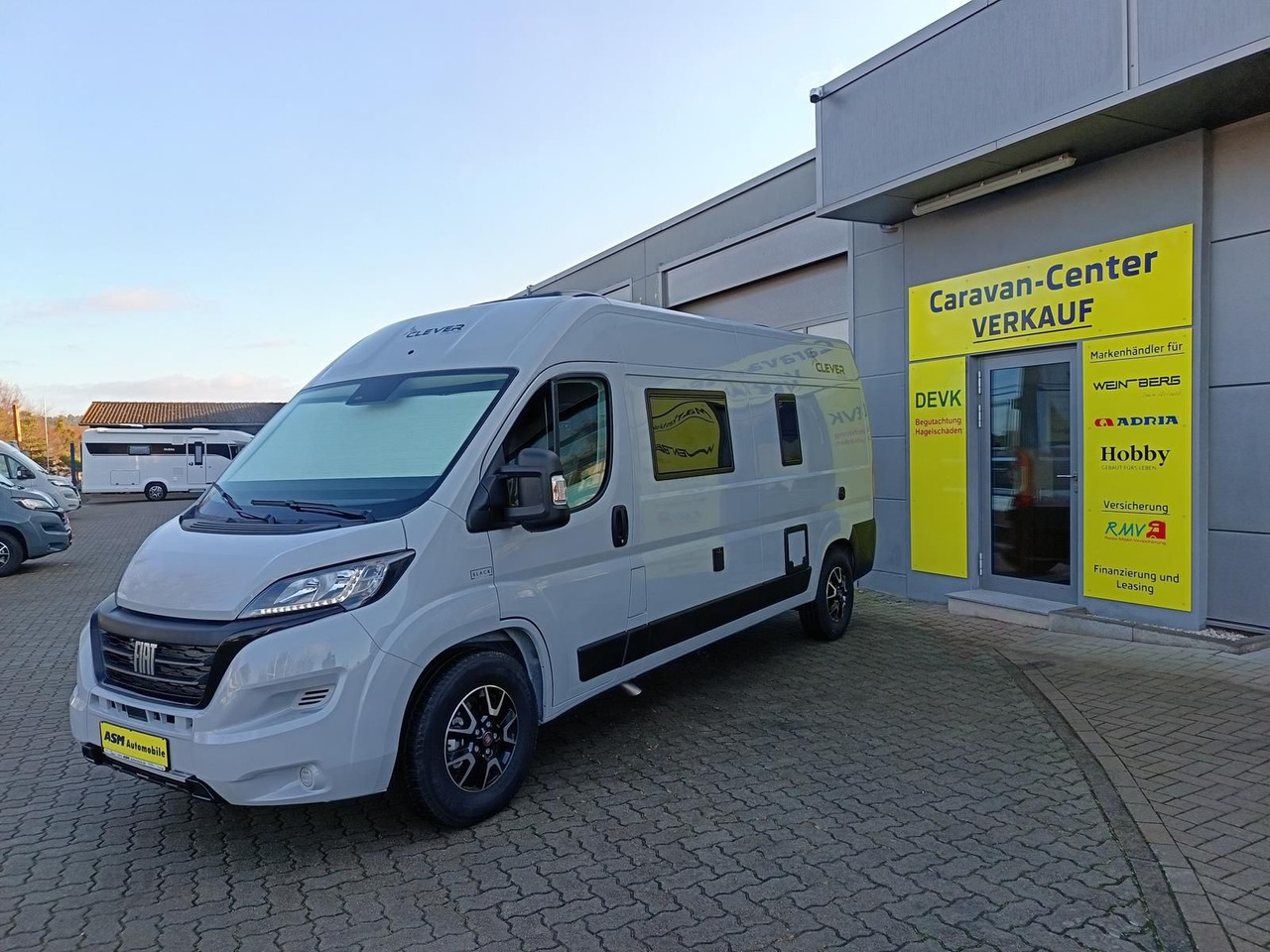 Clever Celebration 600 MJ24*AHK*MARKISE*ACC*R-KAM*RADIO - كرفان فان: صورة 4 Clever Celebration 600 MJ24*AHK*MARKISE*ACC*R-KAM*RADIO - كرفان فان: صورة 4