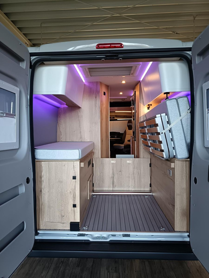 Clever Celebration 600 MJ24*AHK*MARKISE*ACC*R-KAM*RADIO - كرفان فان: صورة 5 Clever Celebration 600 MJ24*AHK*MARKISE*ACC*R-KAM*RADIO - كرفان فان: صورة 5