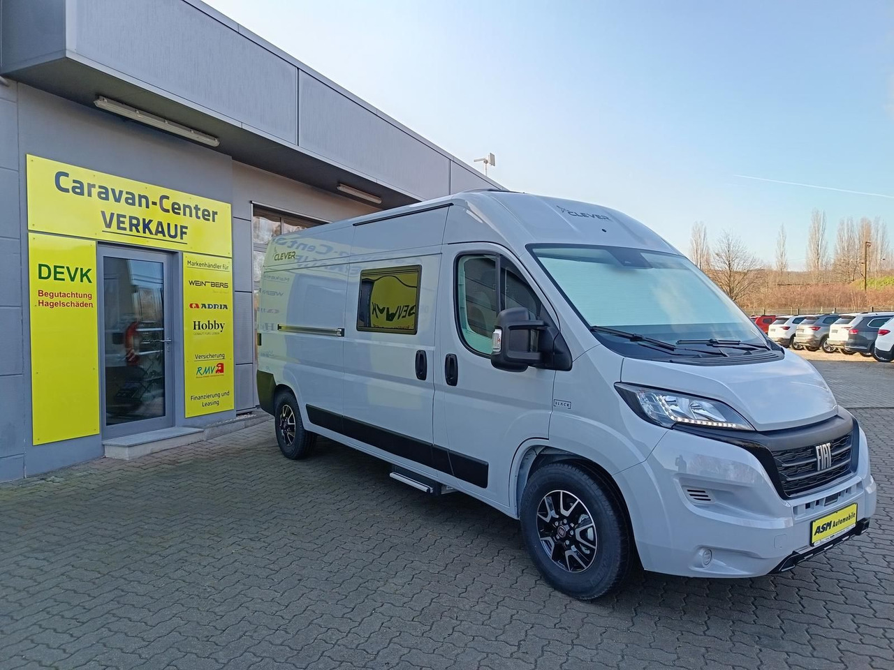 Clever Celebration 600 MJ24*AHK*MARKISE*ACC*R-KAM*RADIO - كرفان فان: صورة 2 Clever Celebration 600 MJ24*AHK*MARKISE*ACC*R-KAM*RADIO - كرفان فان: صورة 2