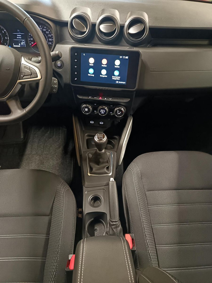 سيارة دفع رباعي Dacia Duster Prestige Tce 130*KLIMA*SHZ*R-KAM*DAB*NAVI: صورة 10 سيارة دفع رباعي Dacia Duster Prestige Tce 130*KLIMA*SHZ*R-KAM*DAB*NAVI: صورة 10