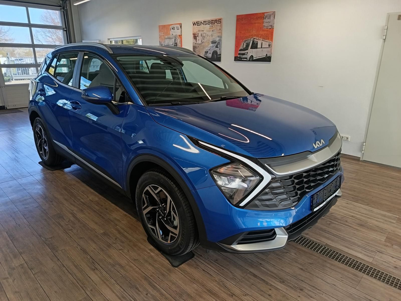 Kia Sportage 1.6 T-GDI DCT Vision*NAVI*LED*R-KAM*DAB - سيارة دفع رباعي: صورة 3 Kia Sportage 1.6 T-GDI DCT Vision*NAVI*LED*R-KAM*DAB - سيارة دفع رباعي: صورة 3