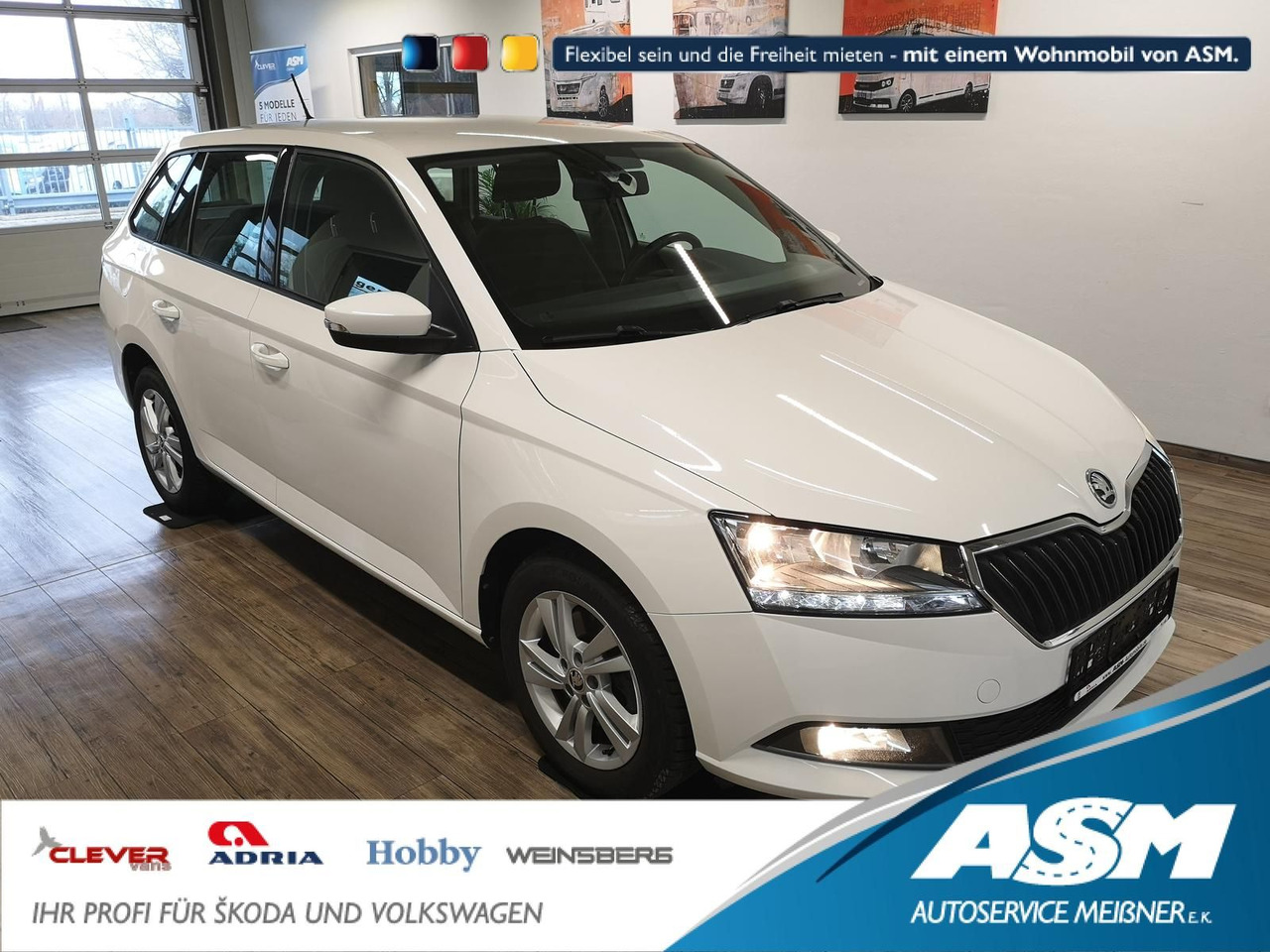 Skoda Fabia Combi Ambition 1.0TSI 81kW+R-KAM+PDC+KLIMA - سيارة ستيشن: صورة 1 Skoda Fabia Combi Ambition 1.0TSI 81kW+R-KAM+PDC+KLIMA - سيارة ستيشن: صورة 1