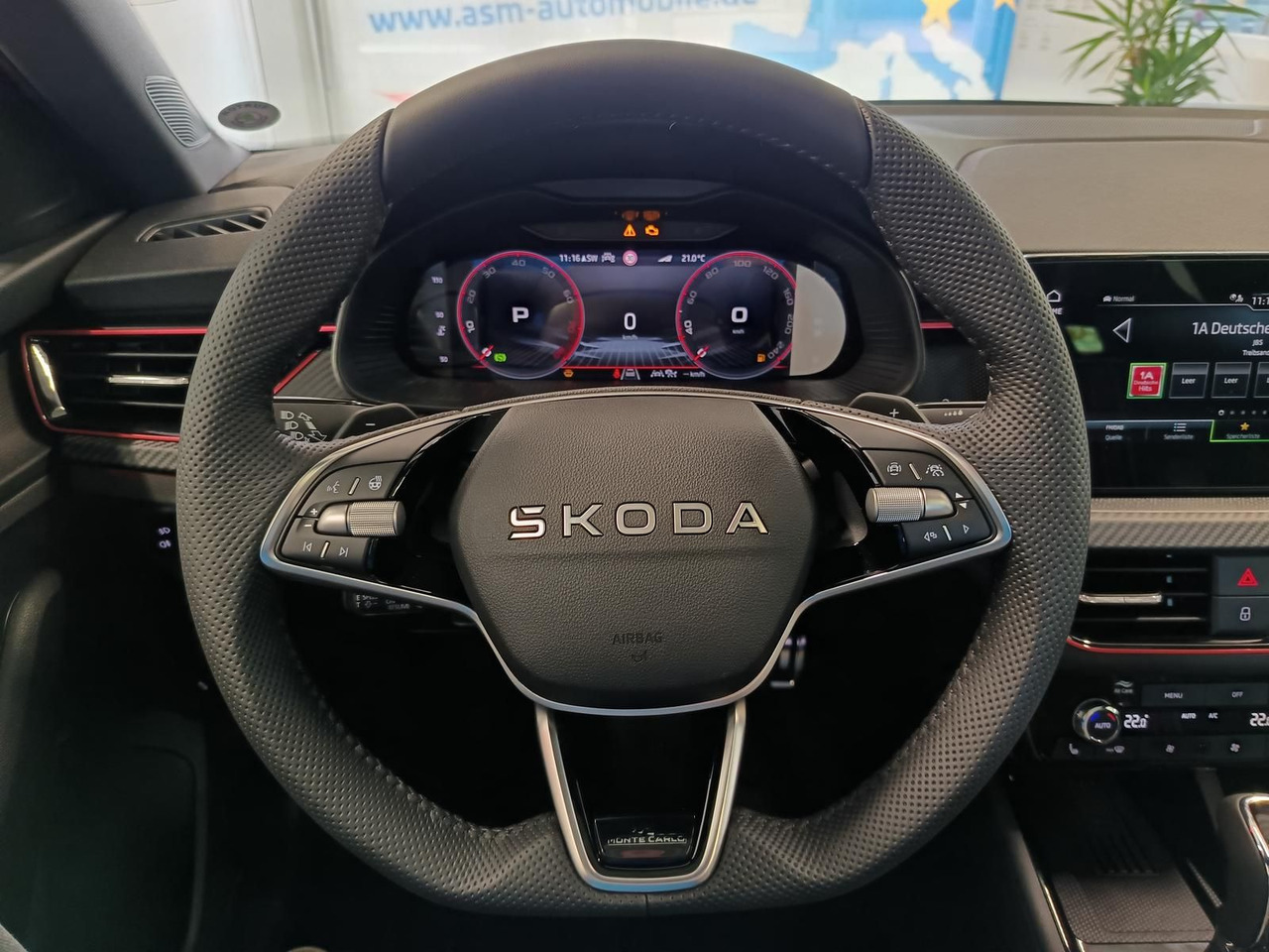 سيارة دفع رباعي Skoda Kamiq Monte Carlo 1.5 TSI DSG*5J.GARANTIE*PANO*: صورة 8
