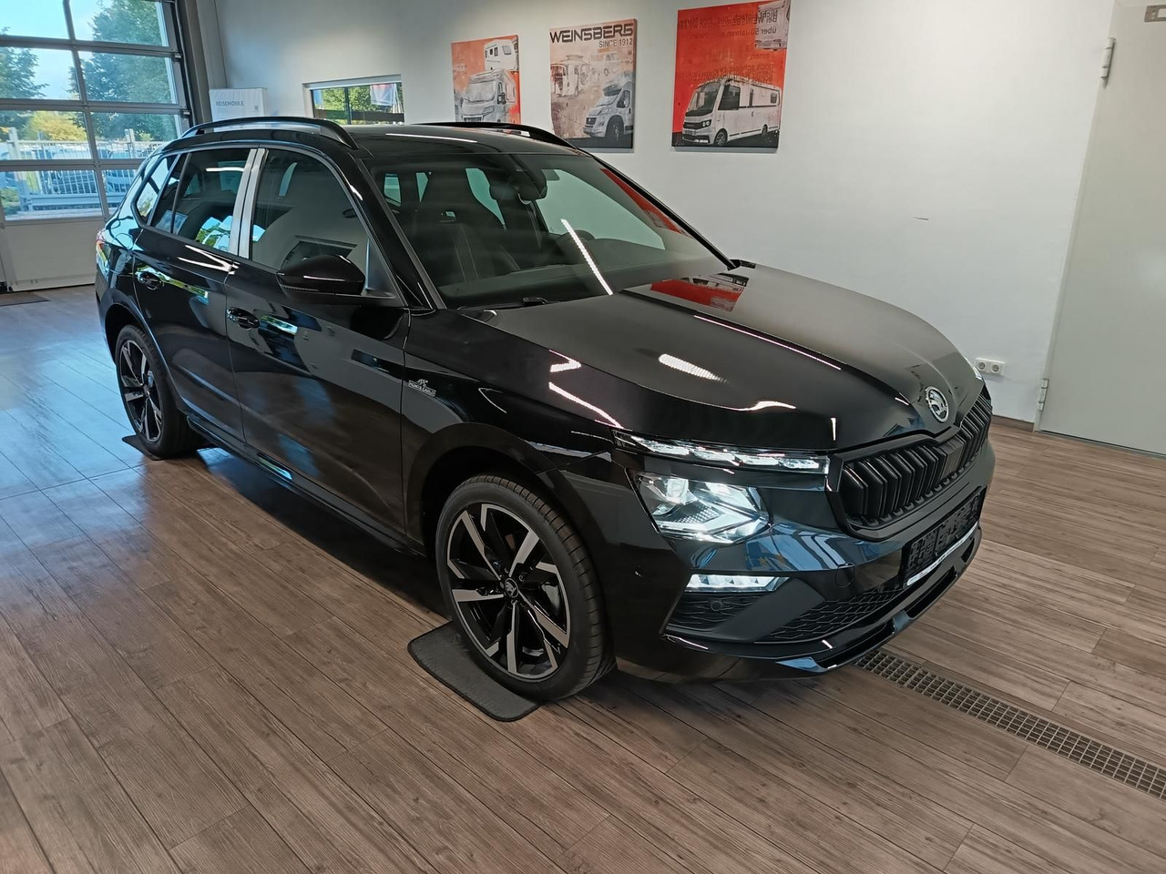 Skoda Kamiq Monte Carlo 1,5 TSI DSG*AHK*PANO*LED*ACC* - سيارة دفع رباعي: صورة 3 Skoda Kamiq Monte Carlo 1,5 TSI DSG*AHK*PANO*LED*ACC* - سيارة دفع رباعي: صورة 3