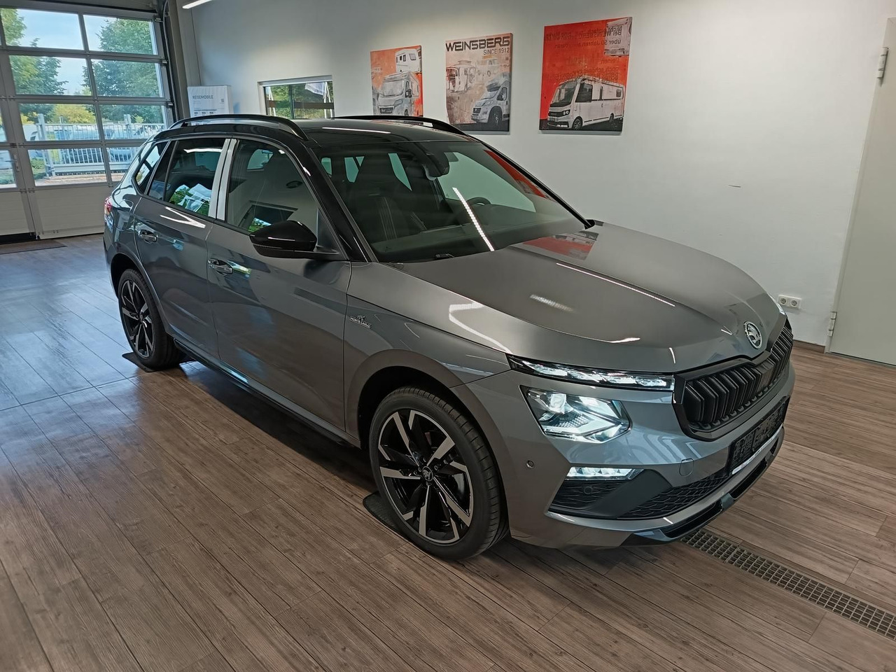 Skoda Kamiq Monte Carlo 1,5 TSI DSG*AHK*PANO*LED*ACC* - سيارة دفع رباعي: صورة 3 Skoda Kamiq Monte Carlo 1,5 TSI DSG*AHK*PANO*LED*ACC* - سيارة دفع رباعي: صورة 3