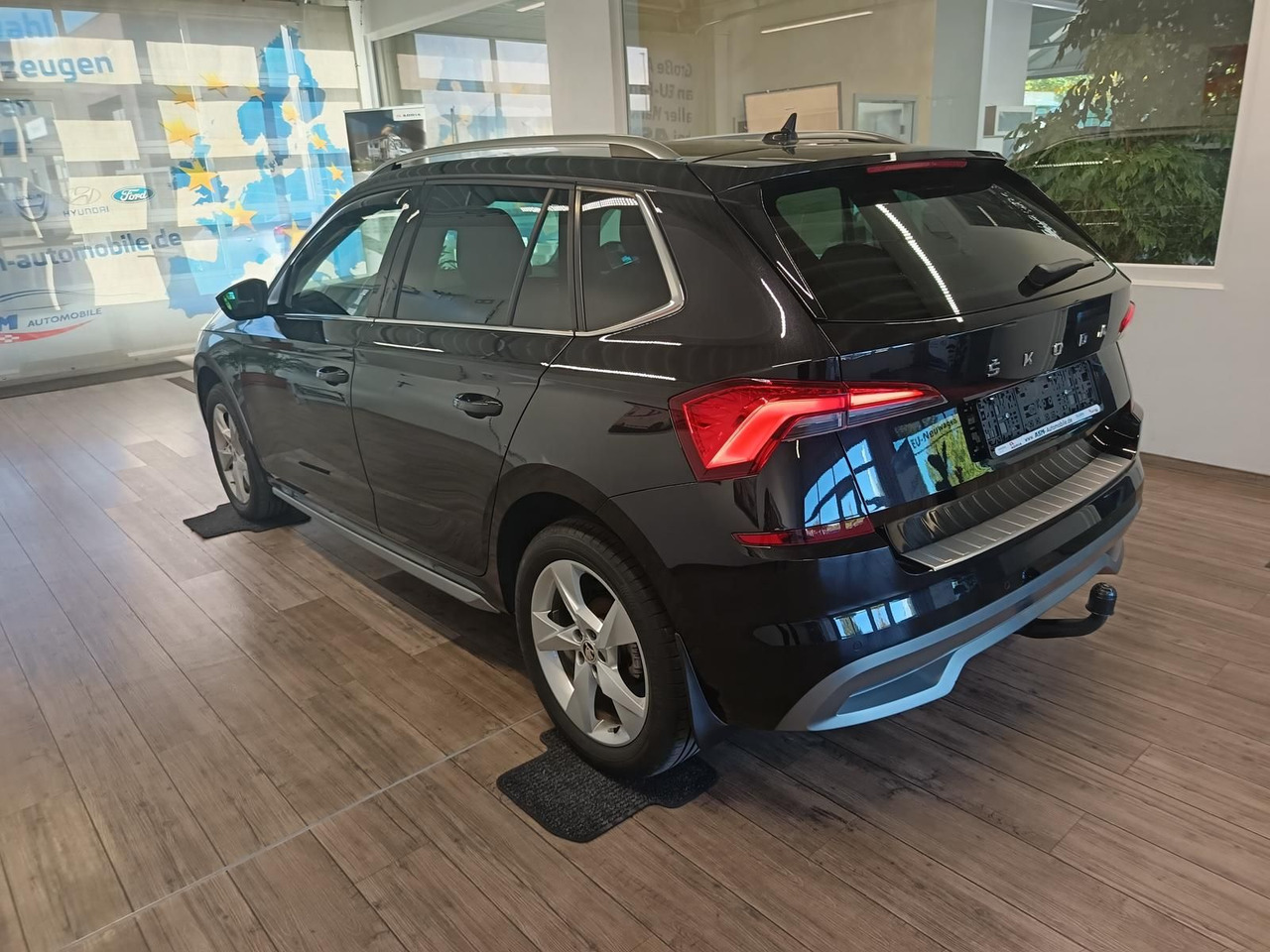 Skoda Kamiq Style 1,0 TSI DSG*AHK*LED*PDC*DAB*TEMP*SHZ - سيارة دفع رباعي: صورة 4 Skoda Kamiq Style 1,0 TSI DSG*AHK*LED*PDC*DAB*TEMP*SHZ - سيارة دفع رباعي: صورة 4